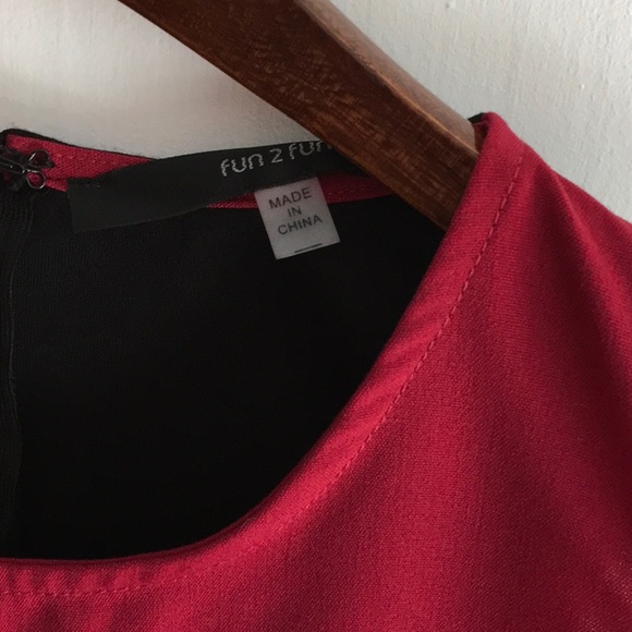 NWOT Raspberry & Black Sheath Dress - Picture 3 of 5